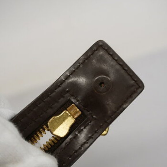 Louis Vuitton Damier Chelsea Shoulder Bag - Picture 15 of 16